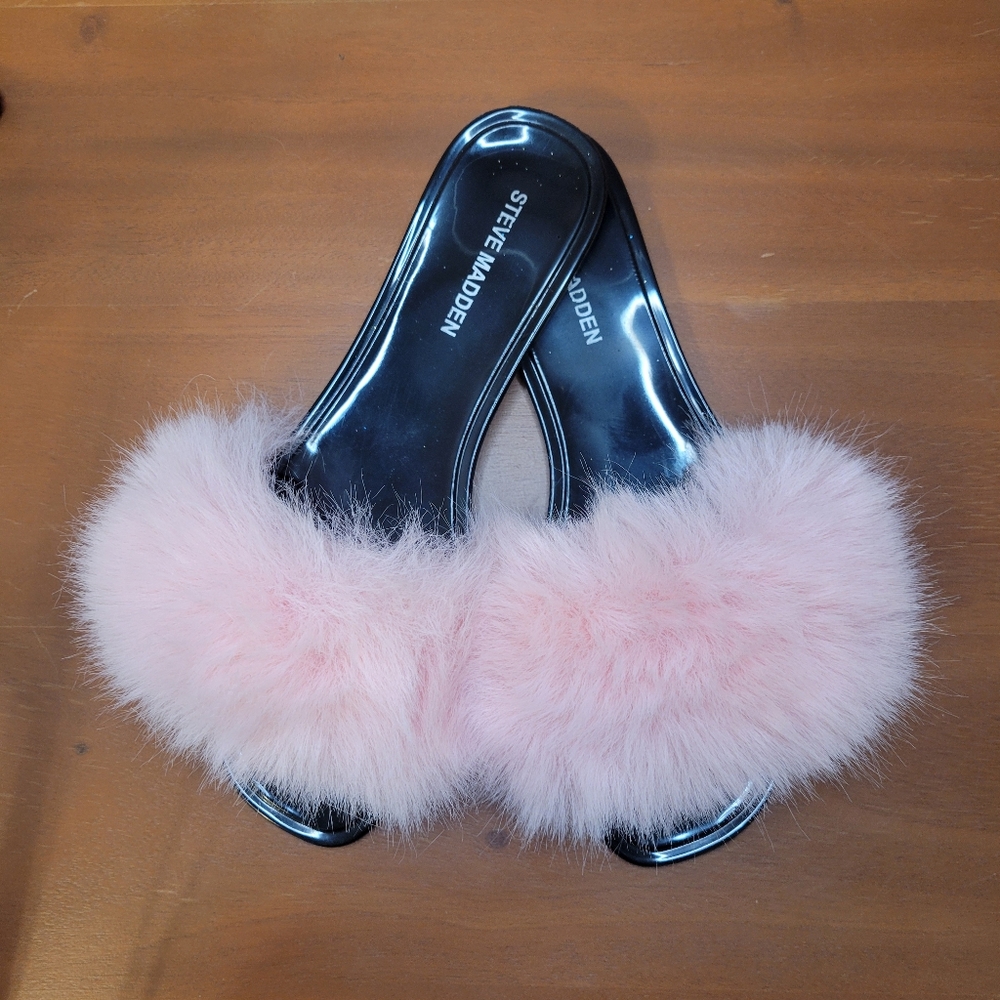 Steve Madden sandals size 6